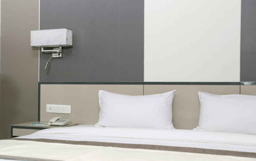 Amaya Bareilly Zimmer foto